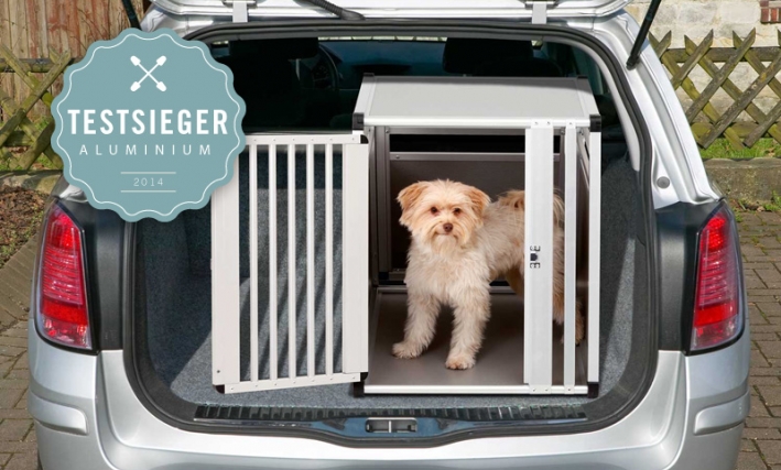 Unser Testsieger: Karlie Hundetransportbox aus Aluminium Karlie Hundetransportbox aus Aluminium